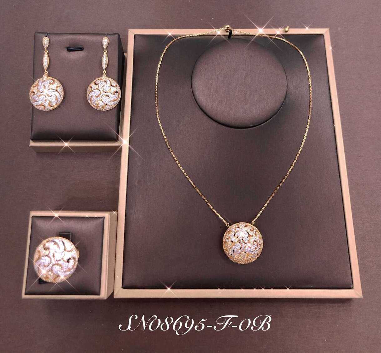 Necklace SN08695-F-0B