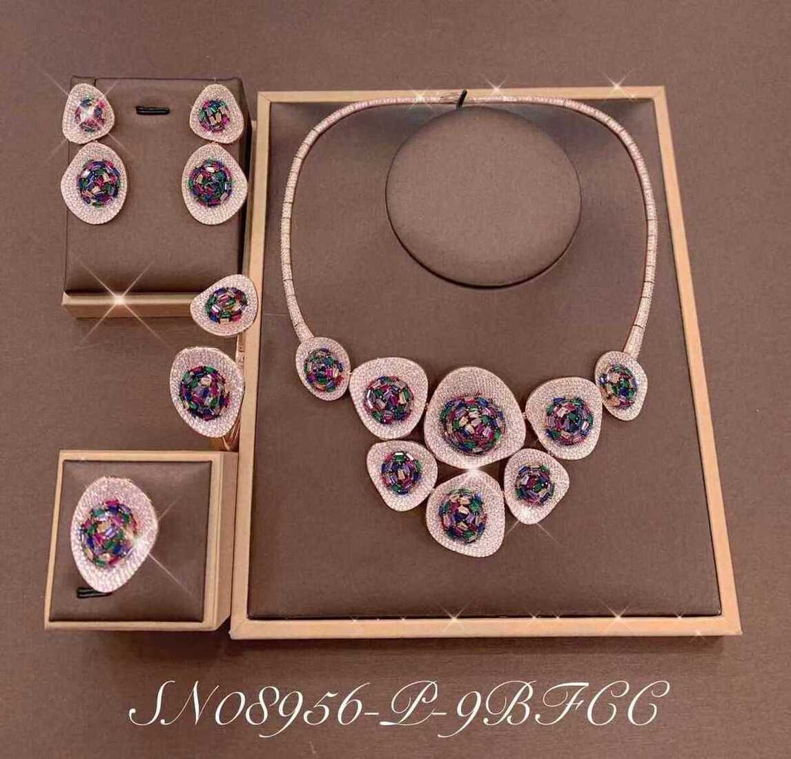 Necklace SN08956-P-7B