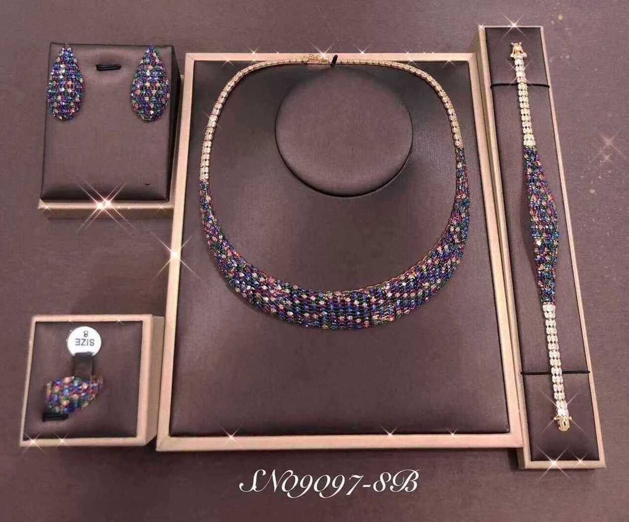 Necklace SN09097-8B