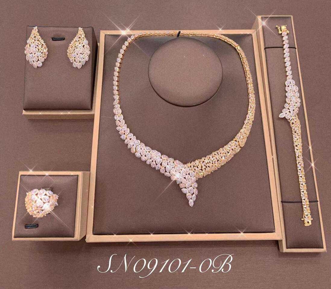 Necklace SN09101-0B