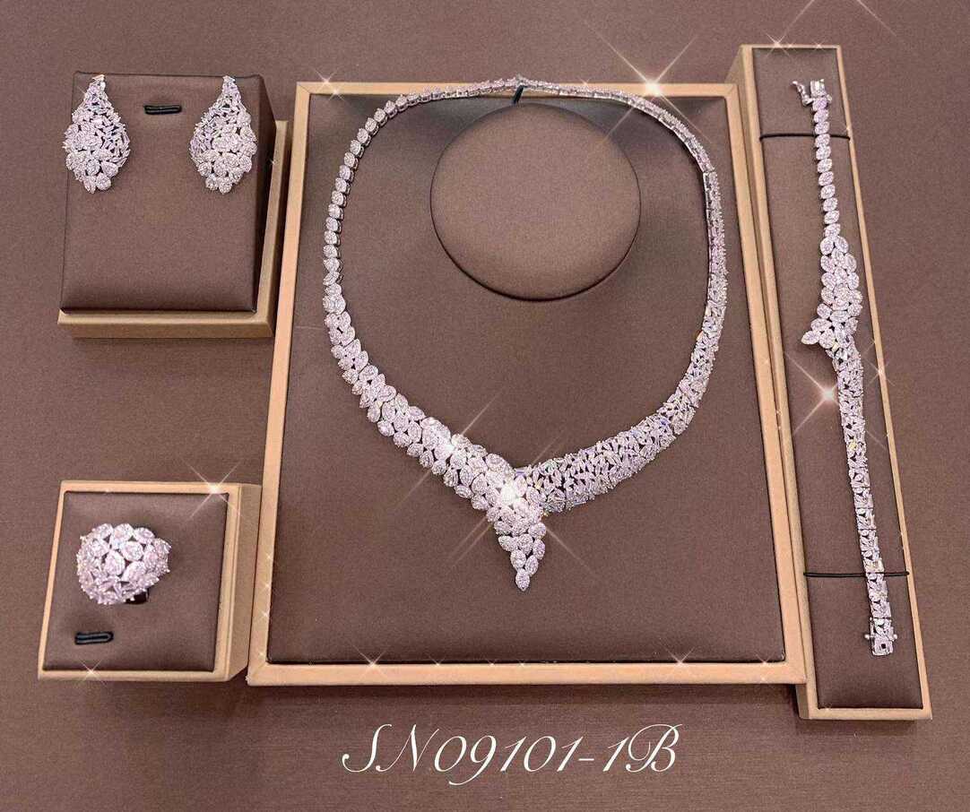 Necklace SN09101-1B