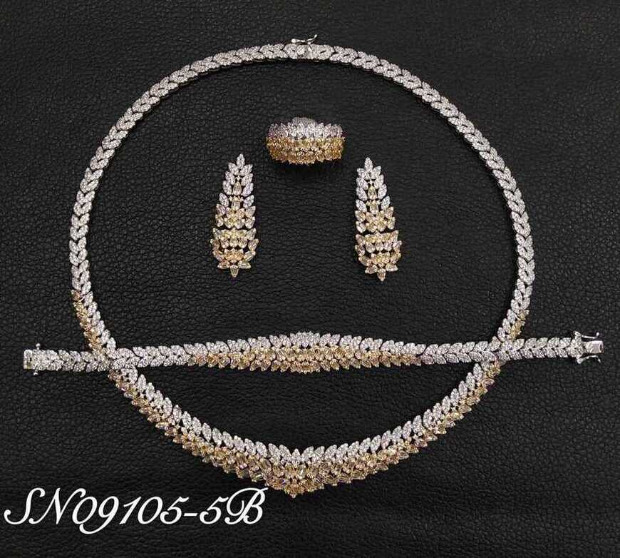 Necklace SN09105-5B
