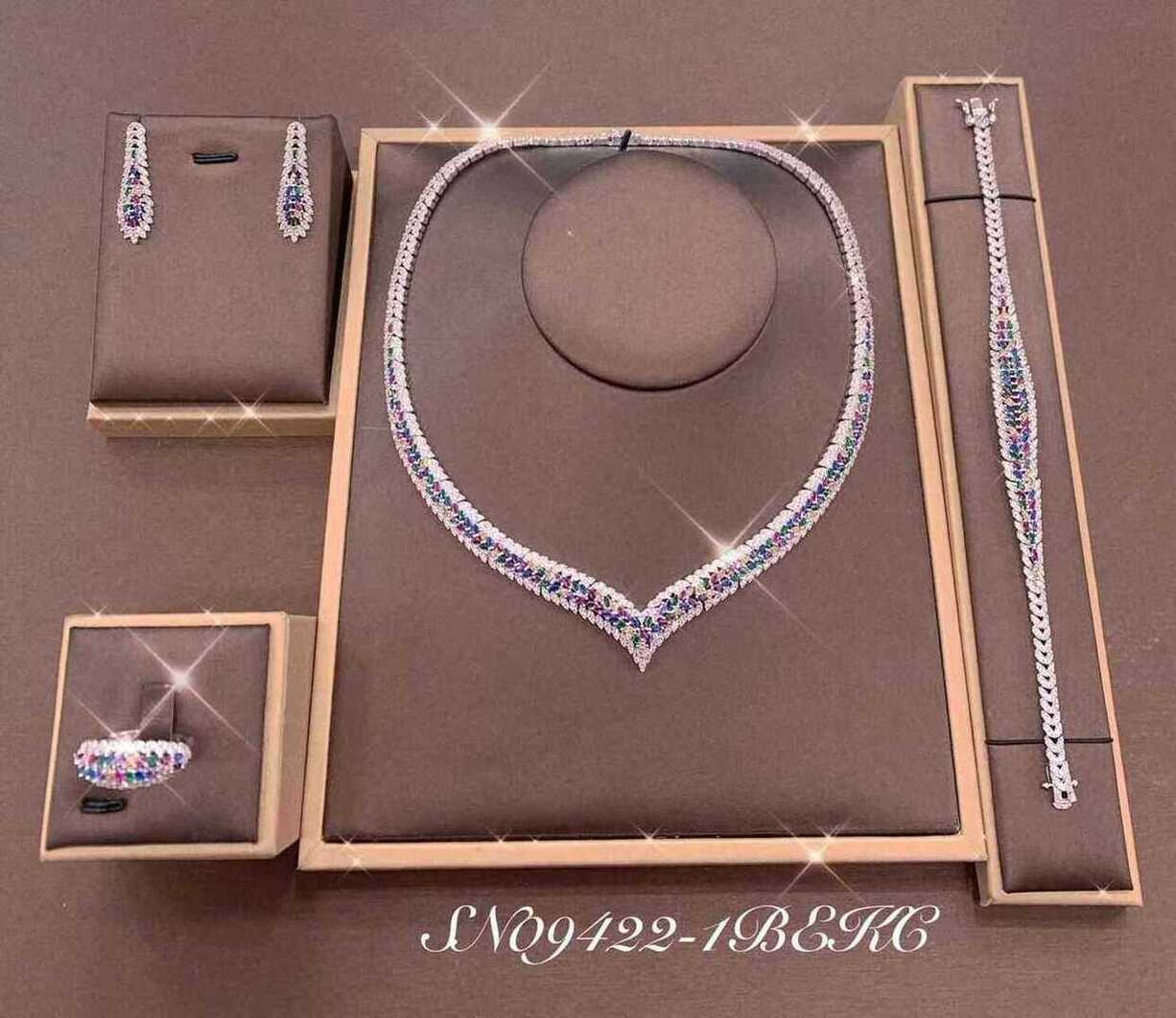 Necklace SN09422-1BCLR