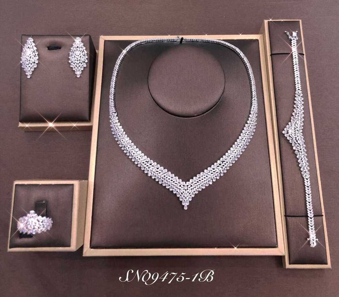 Necklace SN09475-7B