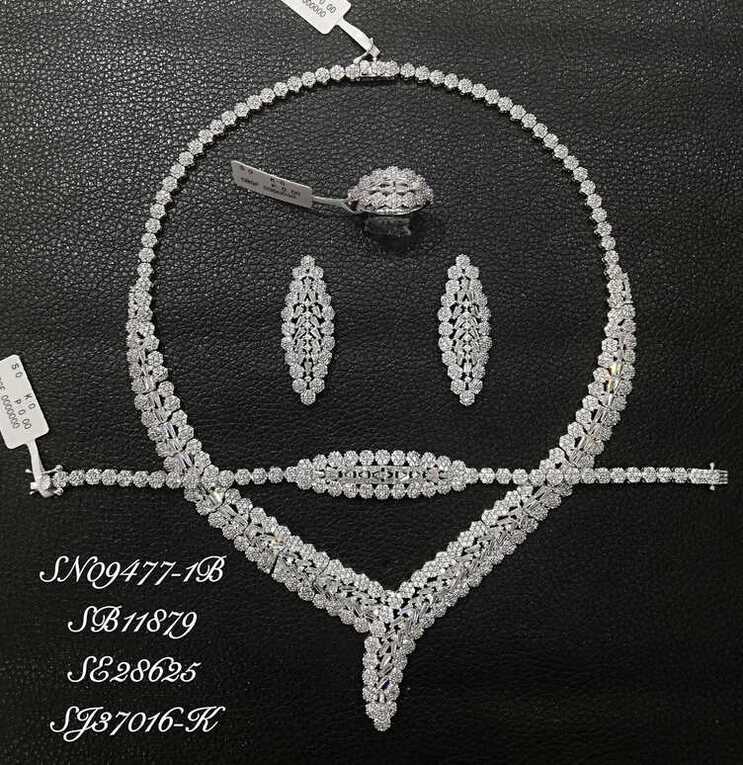 Necklace SN09477-1B