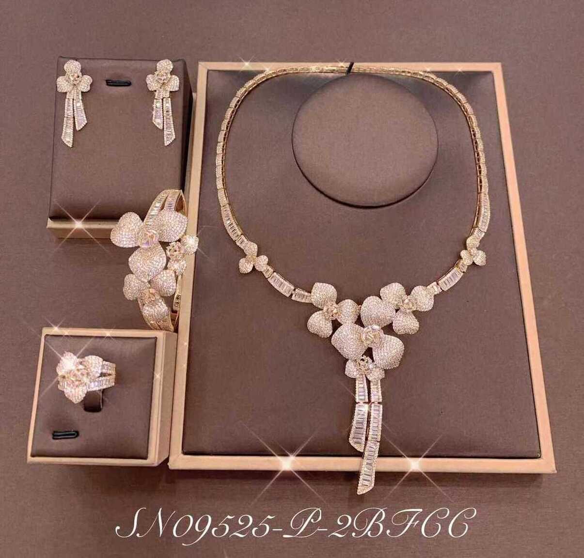 Necklace SN09525-P-2B