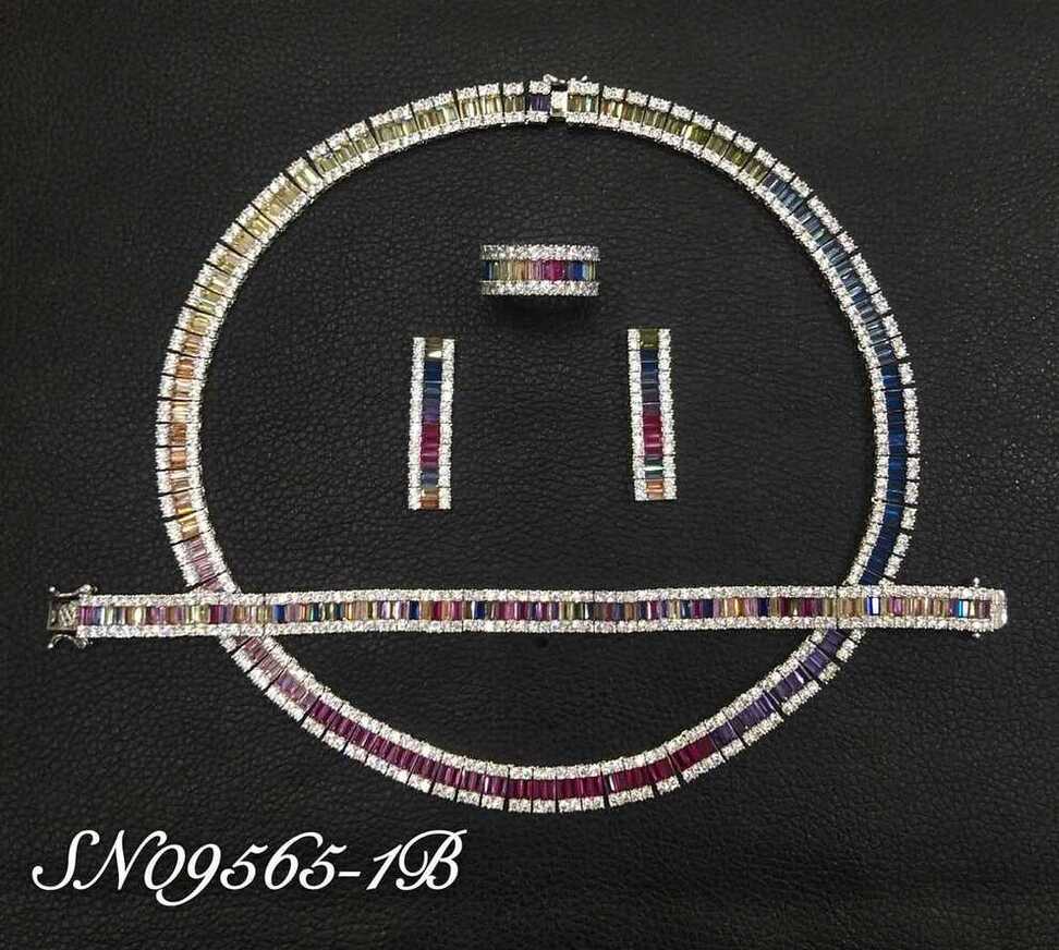Necklace SN09565-1BCLR