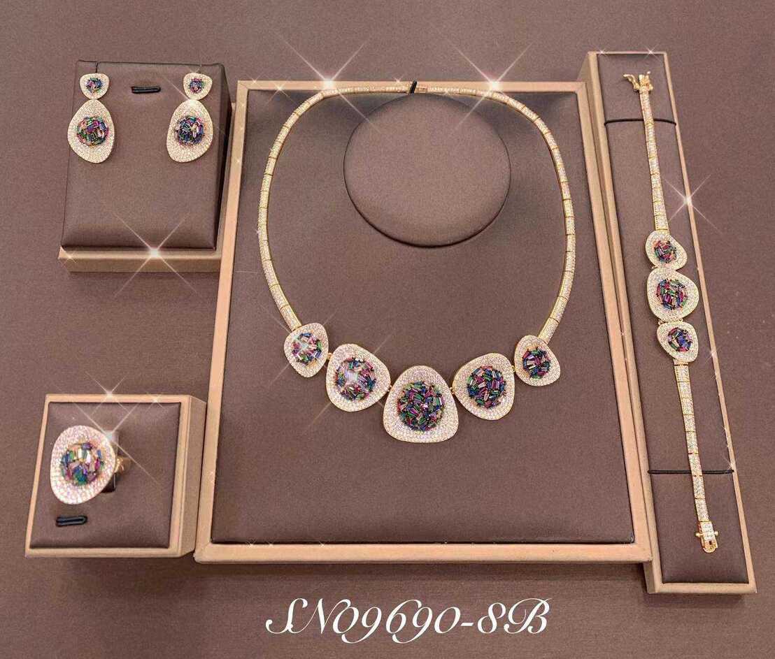 Necklace SN09690-8B