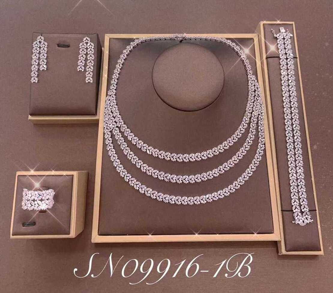 Necklace SN09916-1B