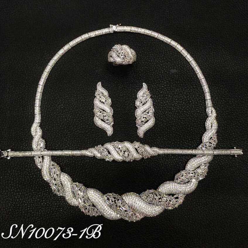 Necklace SN10073-1B