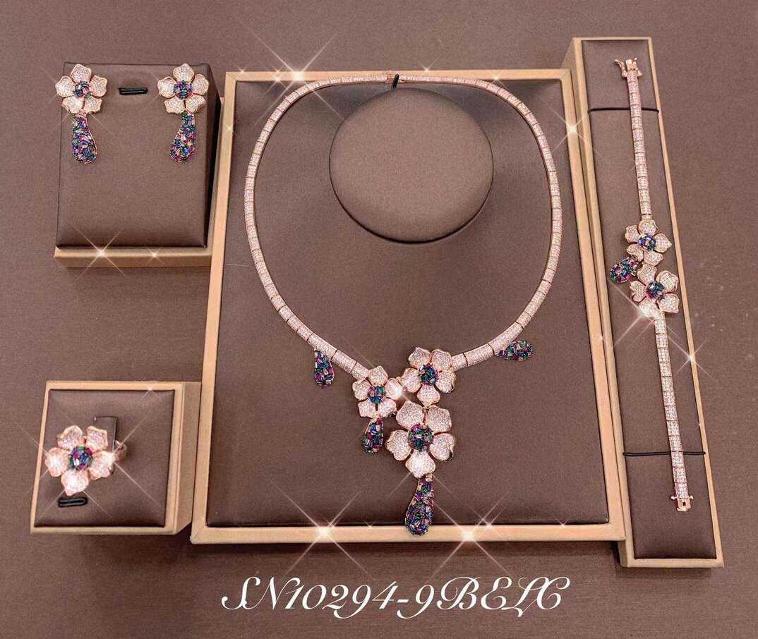 Necklace SN10294-9B