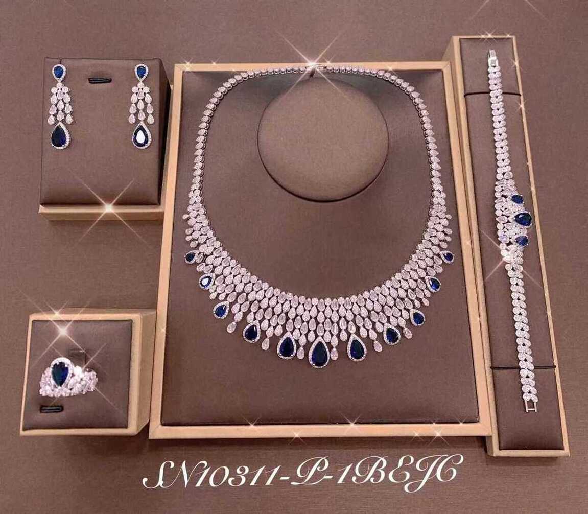 Necklace SN10311-P-1BBLUE