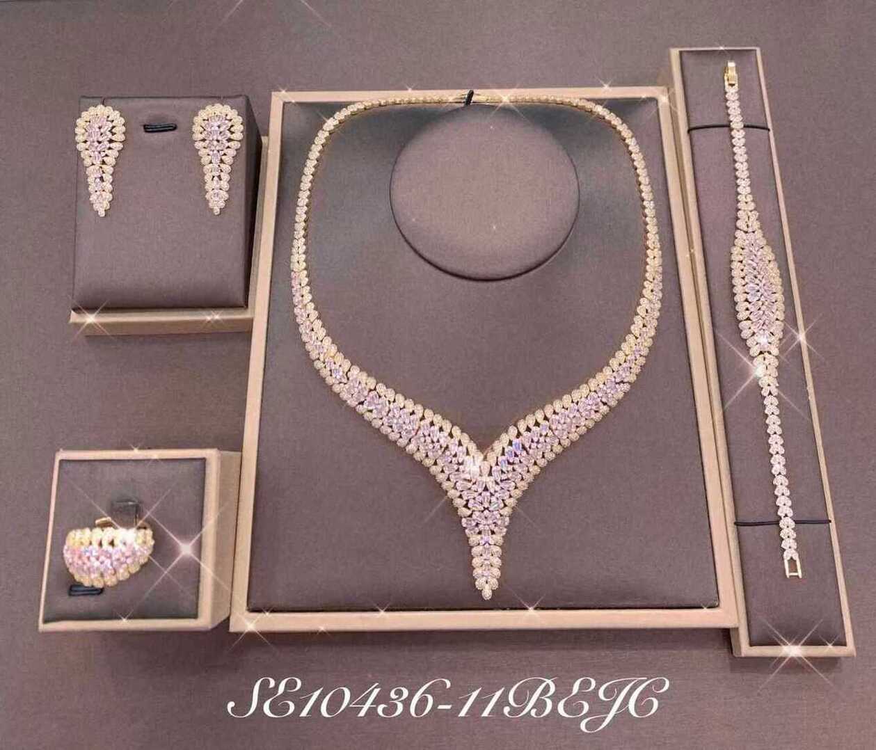 Necklace SN10436-P-11B
