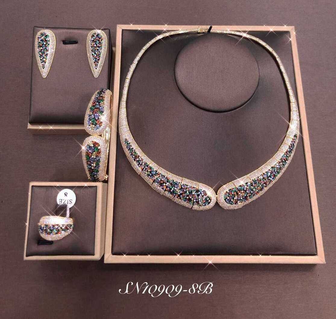 Necklace SN10909-8B