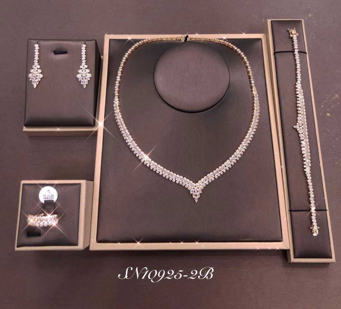 Necklace SN10925-2B