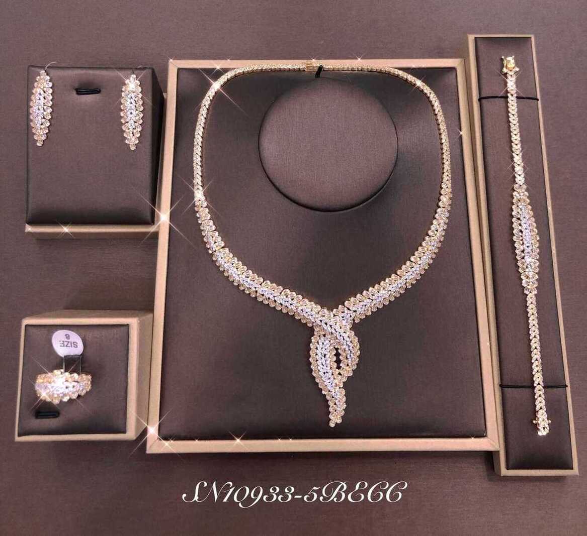 Necklace SN10933-5B