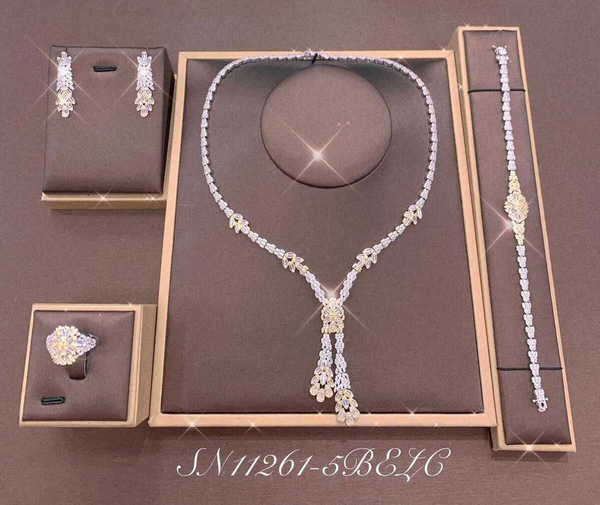 Necklace SN11261-5B