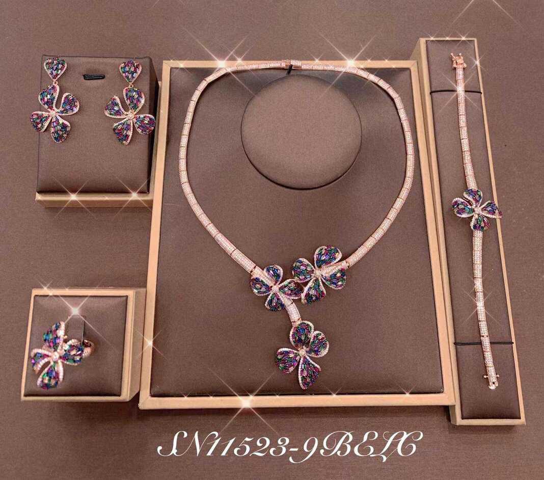 Necklace SN11523-9B