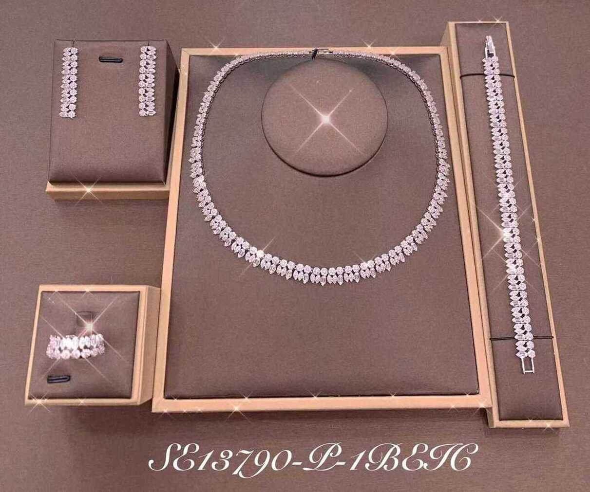 Necklace SN13790-P-1B
