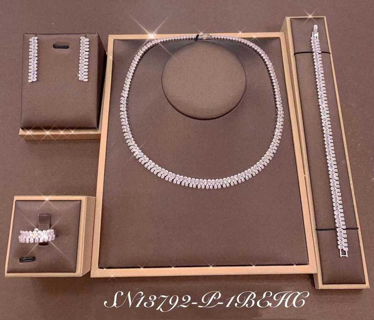 Necklace SN13792-P-1B