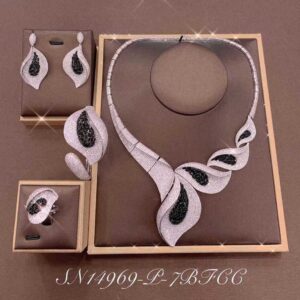 Necklace SN14969-P-7B