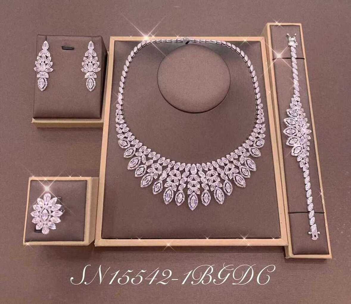 Necklace SN15542-1B