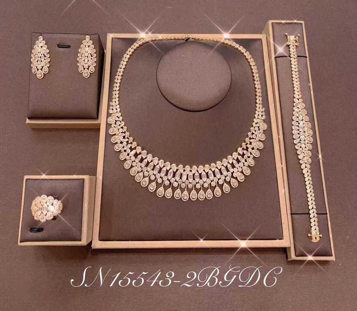 Necklace SN15543-5B