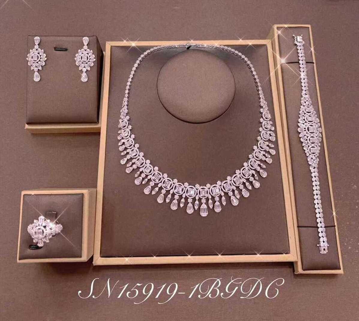 Necklace SN15919-1B