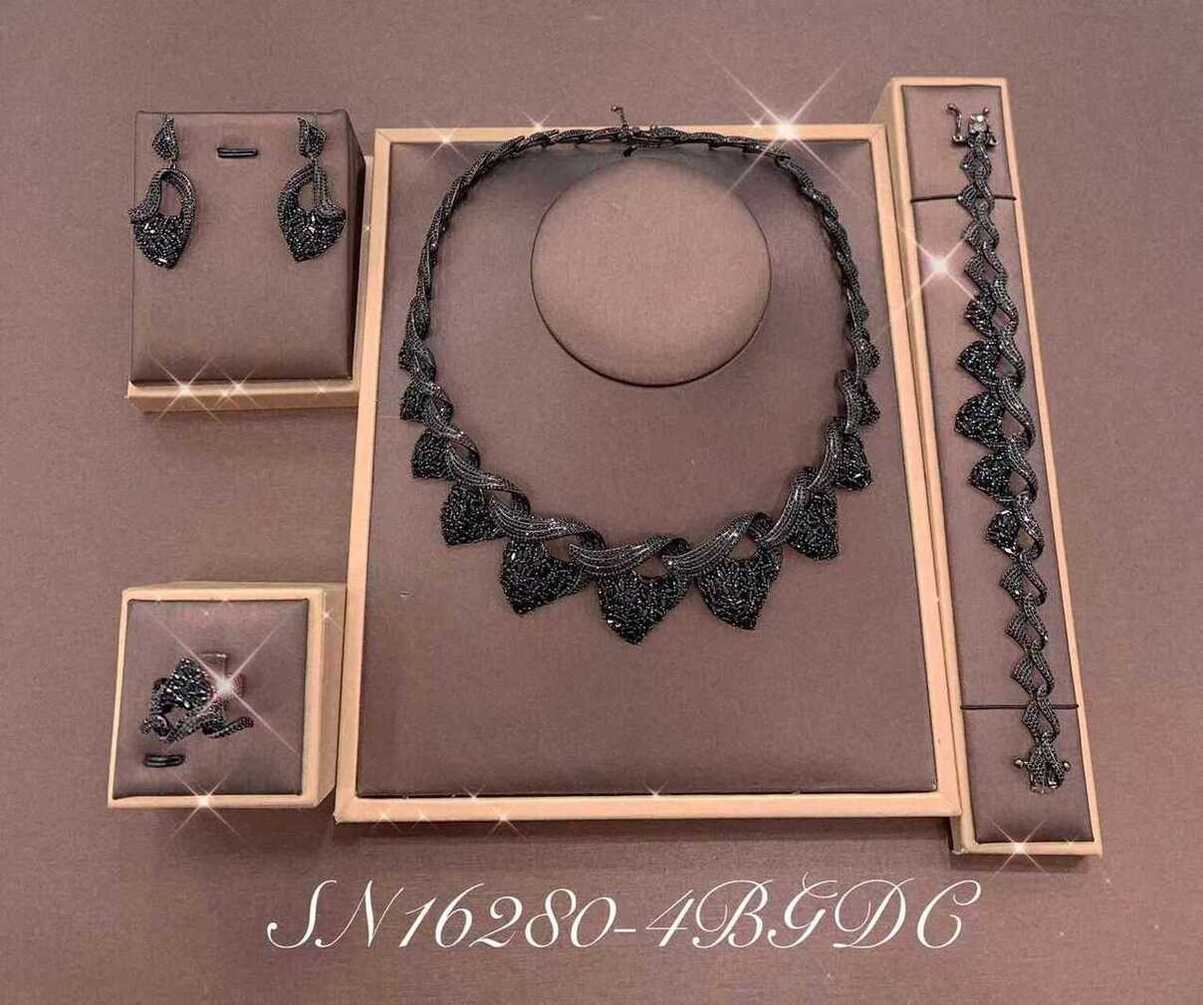 Necklace SN16280-4B