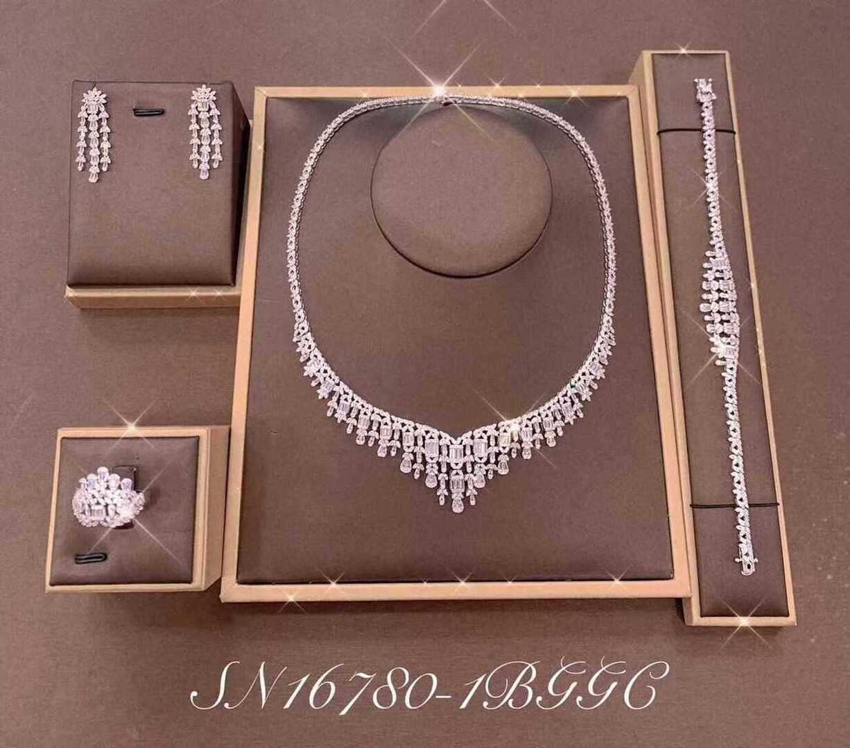 Necklace SN16780-1B