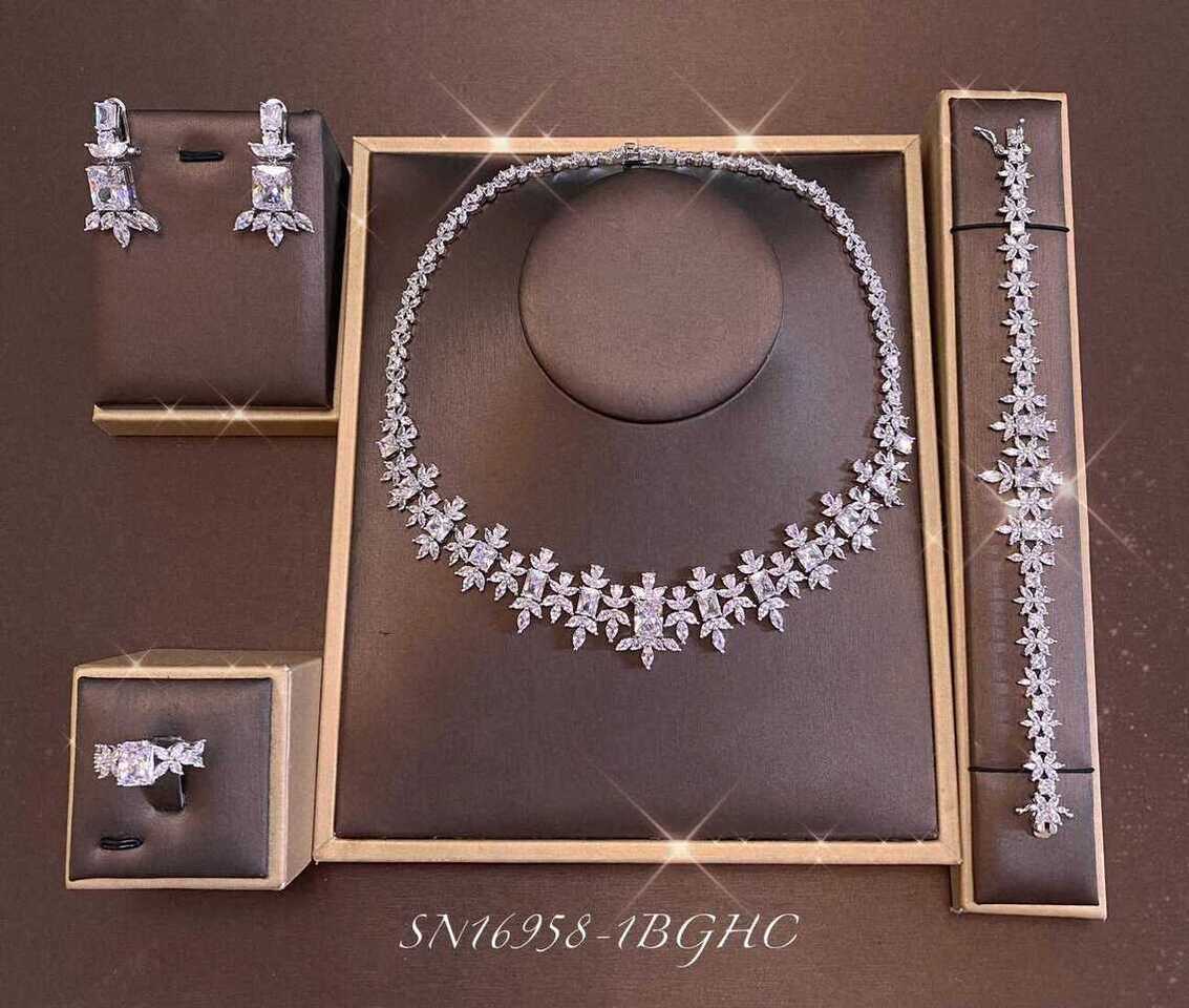 Necklace SN16958-1BRED
