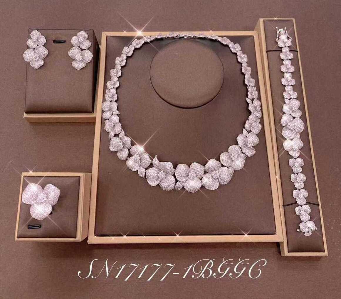 Necklace SN17171-4B