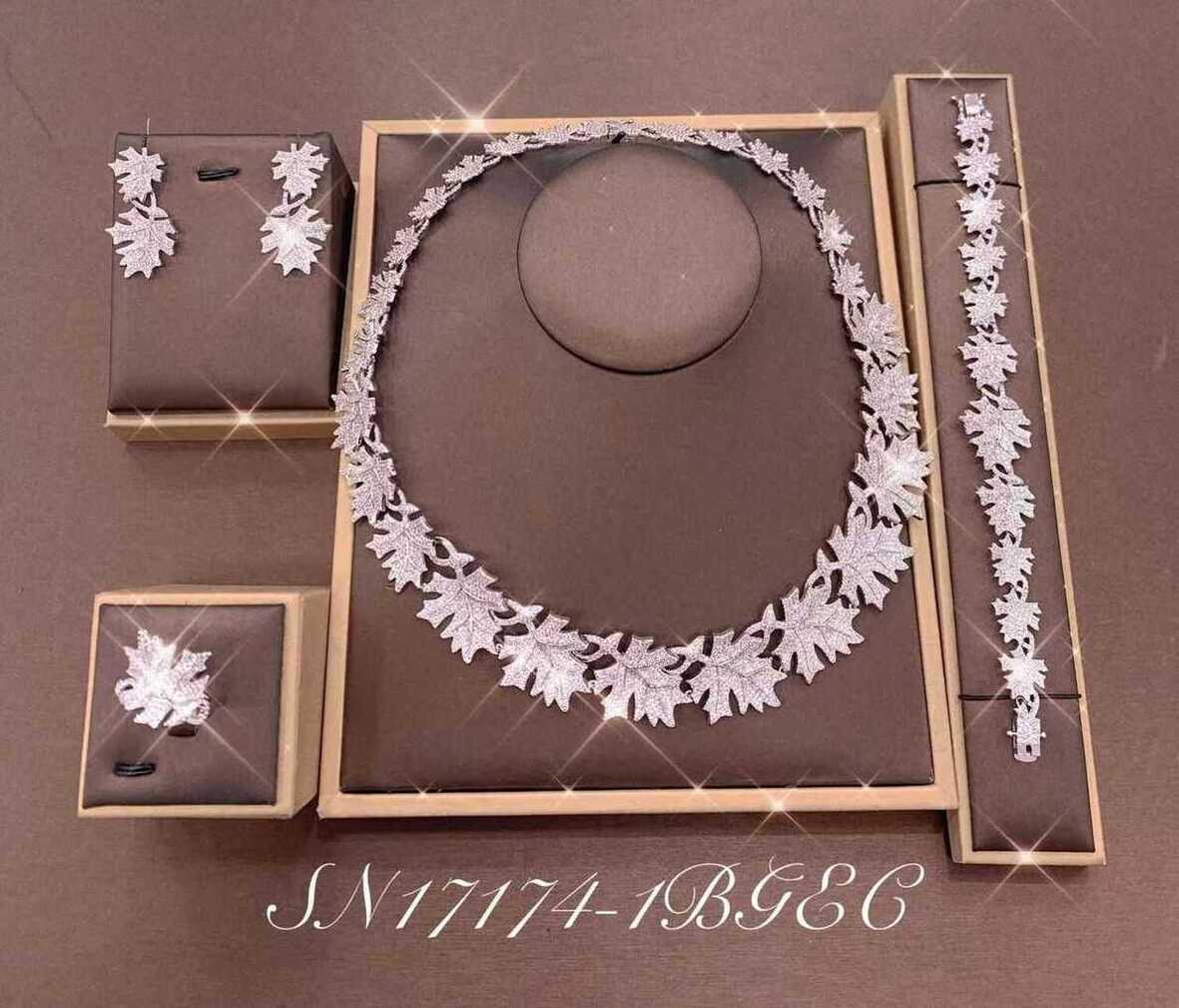 Necklace SN17174-1B