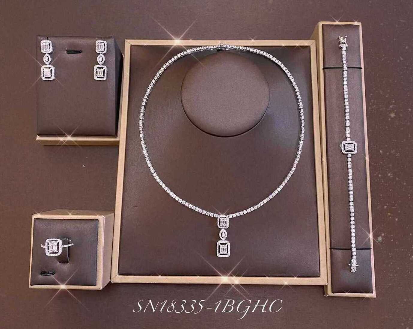 Necklace SN18335-1BYELLOW