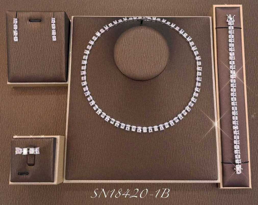 Necklace SN18420-5B