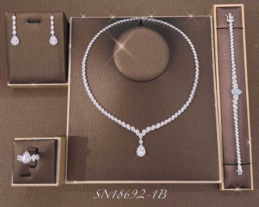 Necklace SN18694-1B