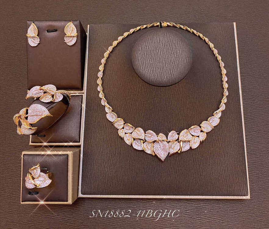 Necklace SN18882-11B