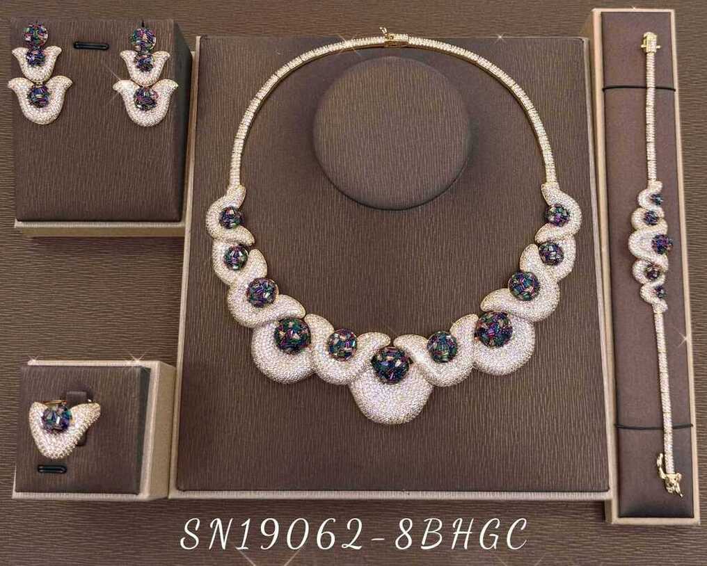 Necklace SN19062-7B