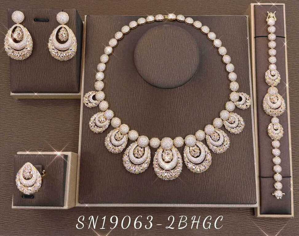 Necklace SN19063-1B