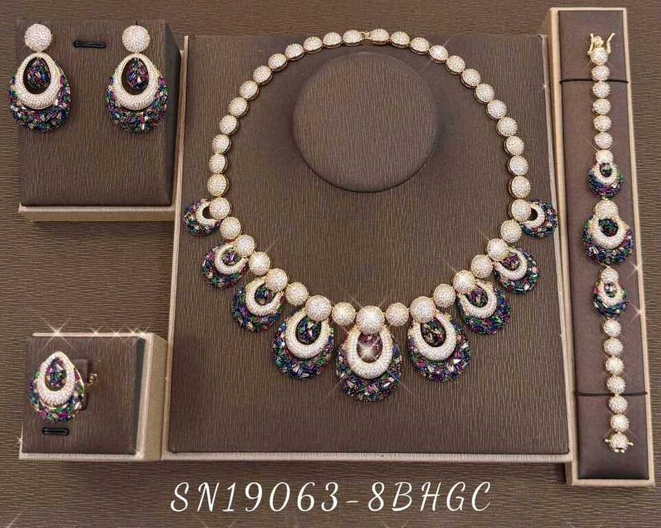 Necklace SN19063-7B