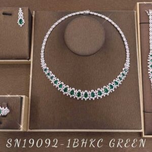 Necklace SN19092-1BGREEN-2