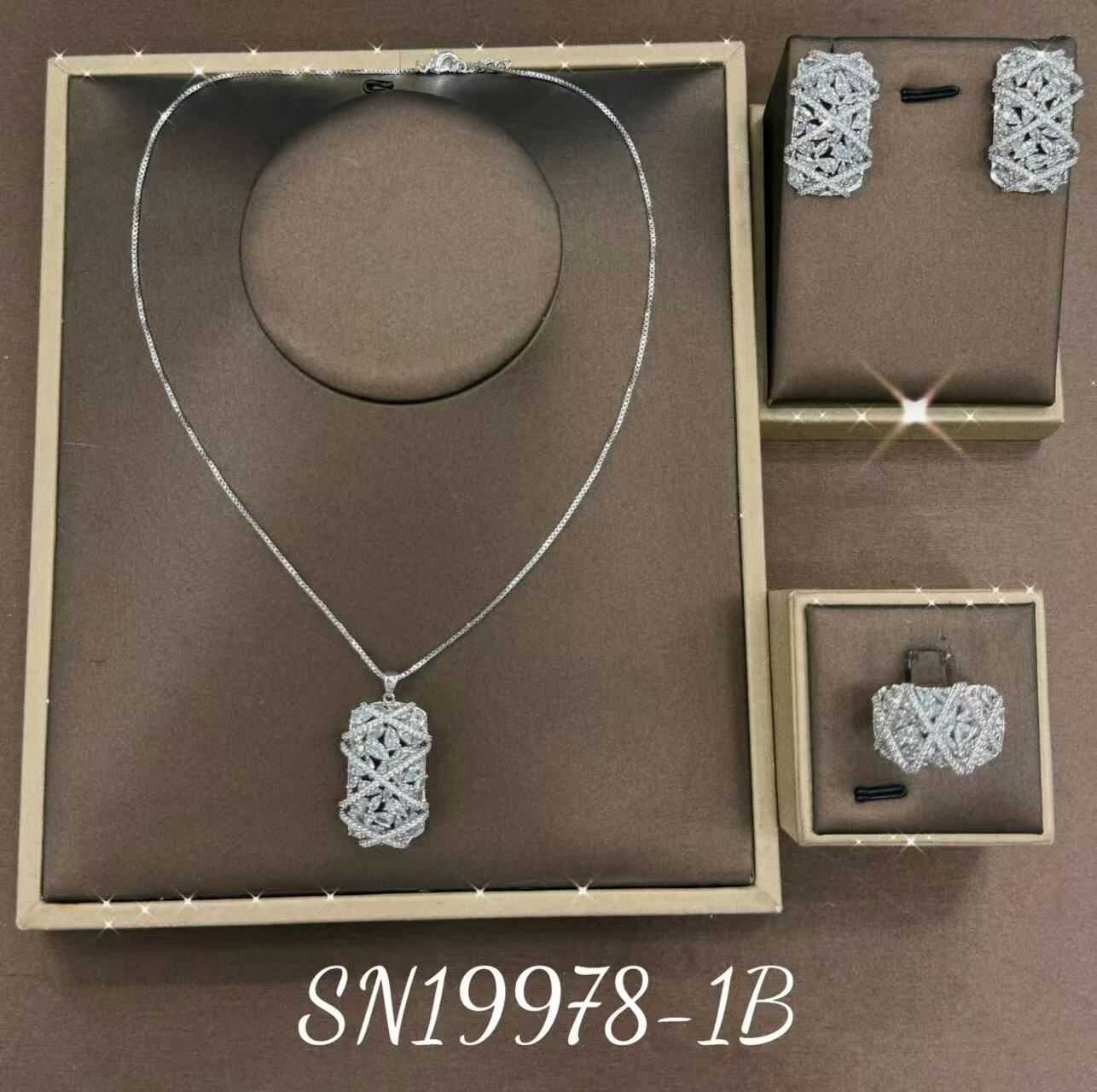 Necklace SN19978-S-1B