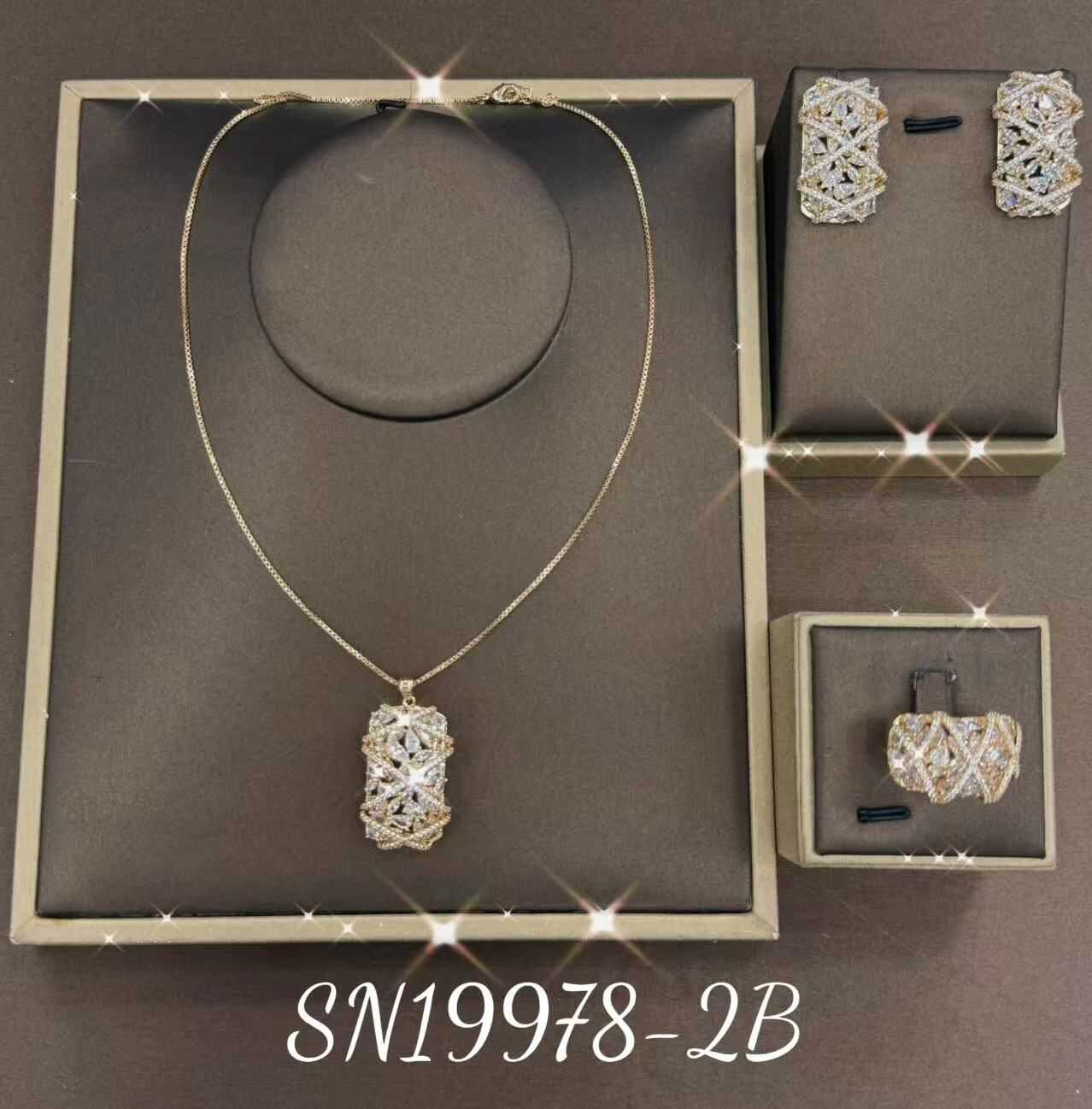 Necklace SN19978-S-2B