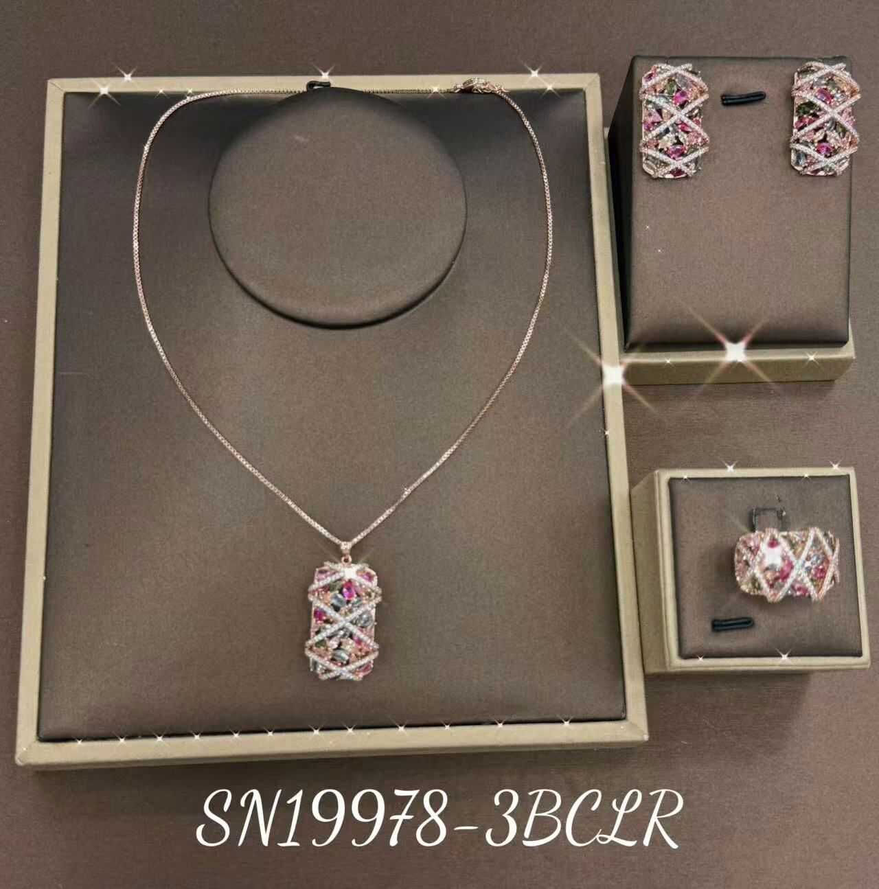 Necklace SN19978-S-3BCLR