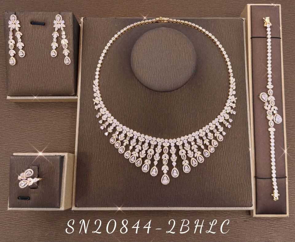 Necklace SN20844-5B