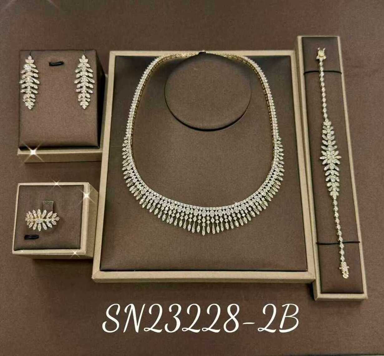 Necklace SN23228-2B