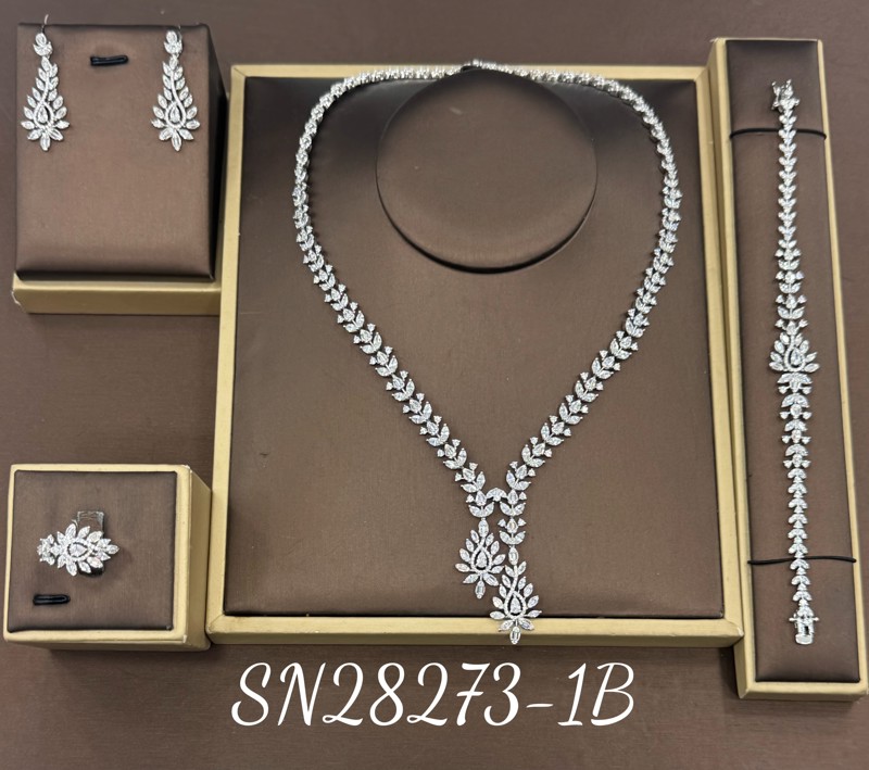Necklace SN28273-1B