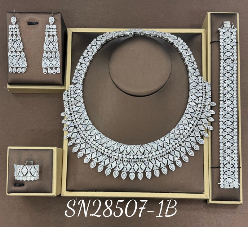 Necklace SN28507-1B