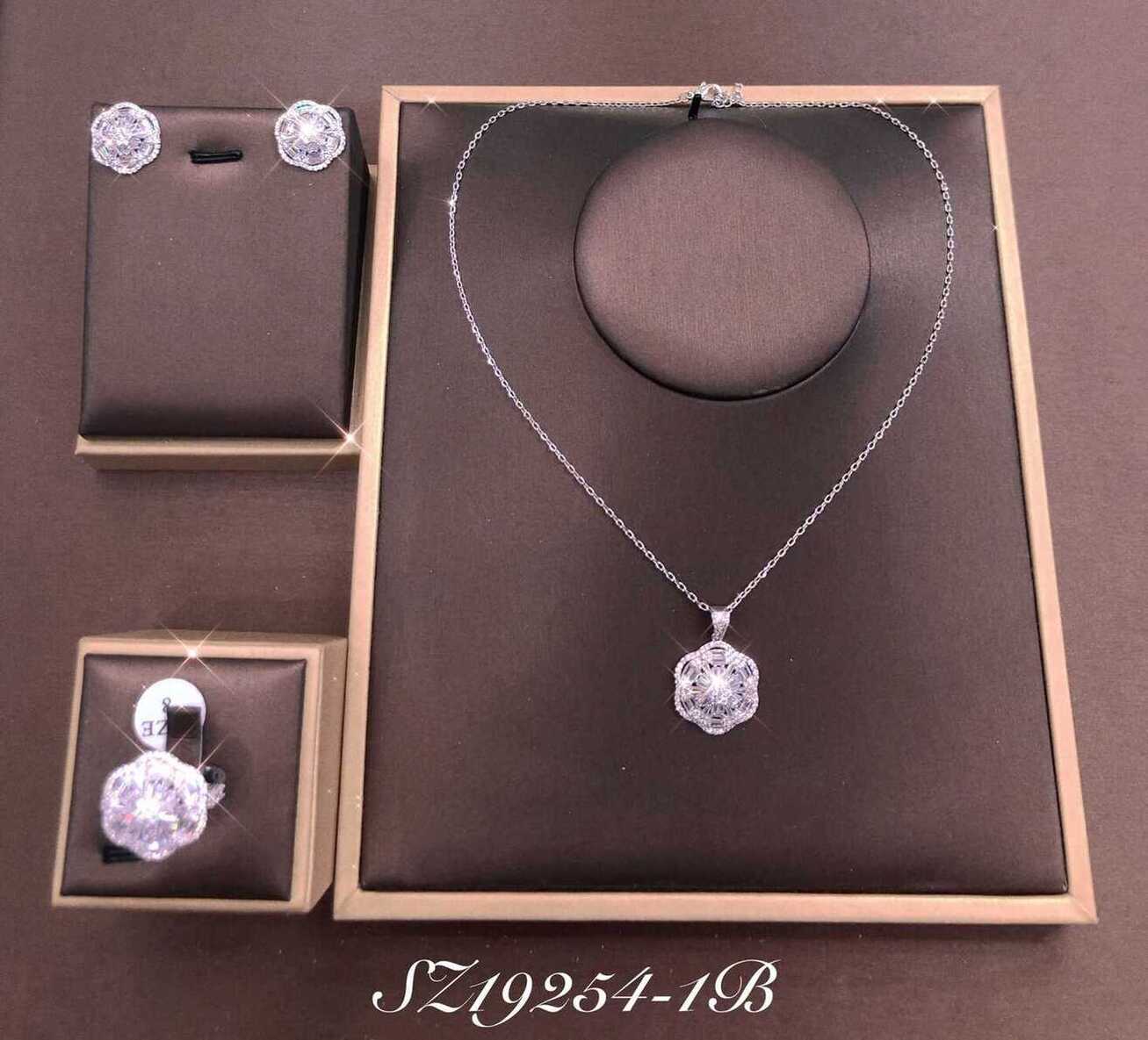 Necklace SZ19254-1B