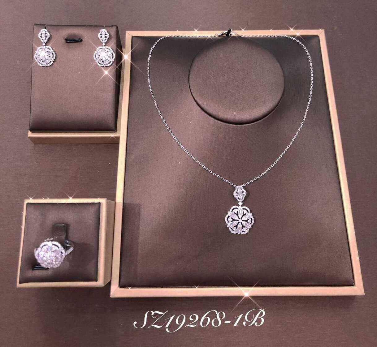 Necklace SZ19268-1B